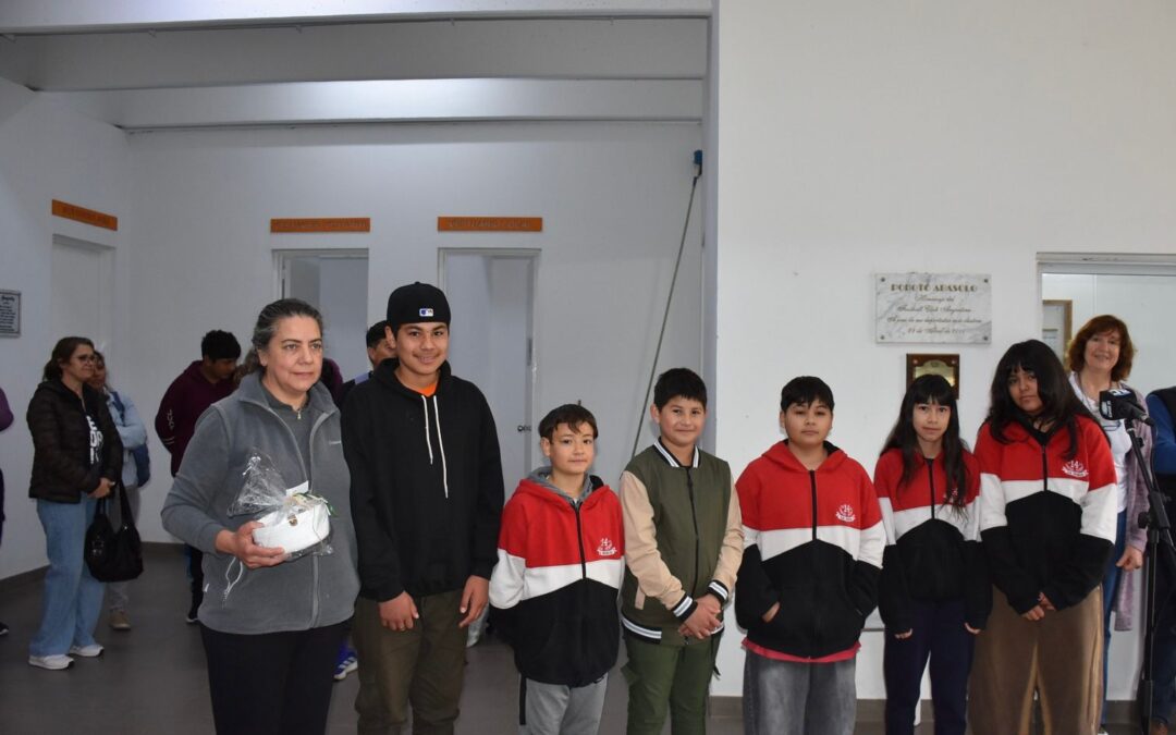 EL INTENDENTE FRANCISCO RECOULAT PARTICIPÓ DEL ACTO DE APERTURA DEL ENCUENTRO DE EGRESADOS DE ESCUELAS PRIMARIAS RURALES