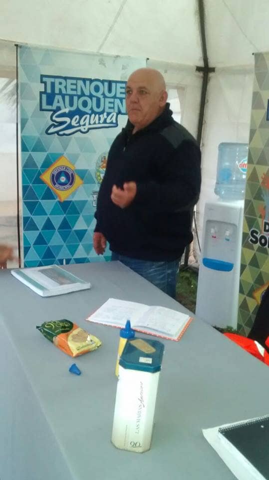 Defensa Civil realizó una charla en la ES Nº 2