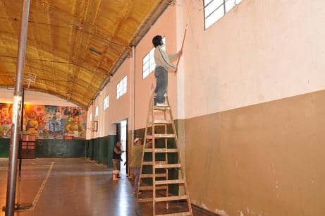 Realizan trabajos de pintura general en Casa del Niño
