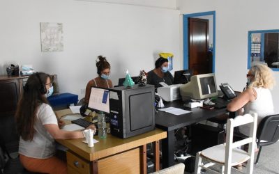 CÓMO SE HACEN LOS RECLAMOS A TRAVÉS DEL 147, EL NÚMERO TELEFÓNICO DEL CENTRO DE ATENCIÓN CIUDADANA, O EN LA PÁGINA WEB MUNICIPAL