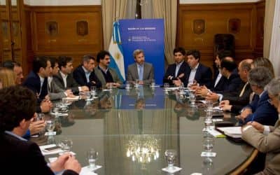 Inundaciones: Fernández, en una reunión con el Ministro Frigerio