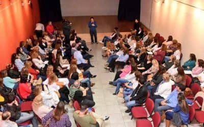 JUNTO AL INTENDENTE FERNANDEZ, SANCHEZ ZINNY LANZO EL PROGRAMA ABC MAESTROS