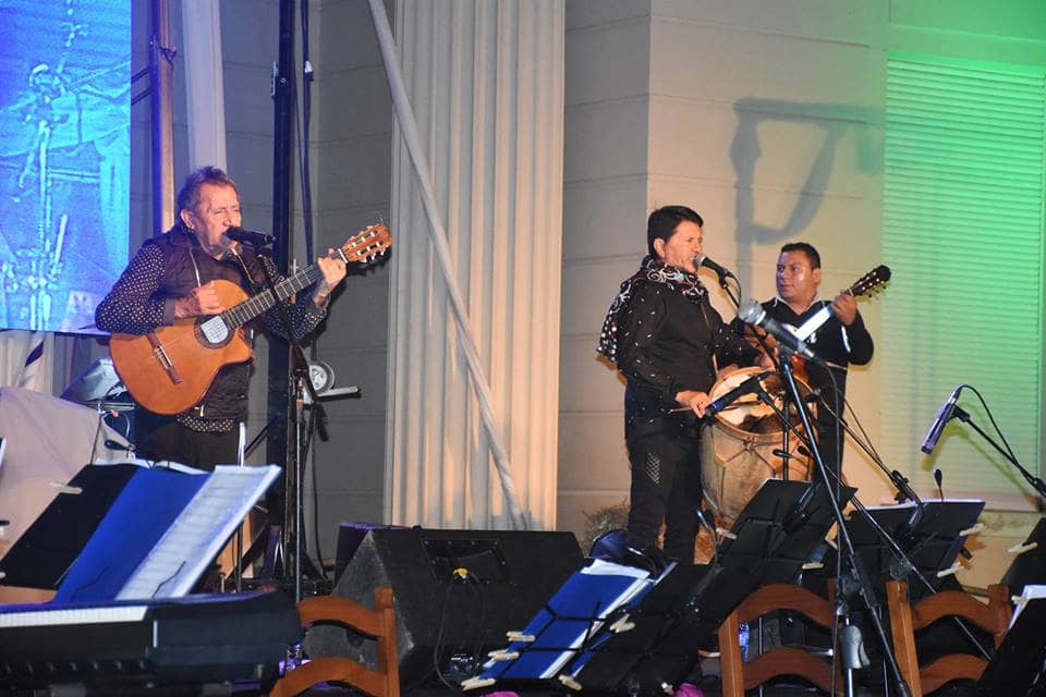 «LUNA DE ABRIL” BRILLÓ EN LA TARDE-NOCHE DEL 143° ANIVERSARIO CON UN ESPECTACULO MULTIFACÉTICO, INTEGRAL Y SIN PAUSAS