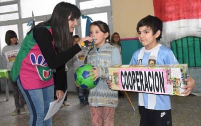 OFRENDAS PARA LA PATRIA EN EL DÍA DE LA INDEPENDENCIA