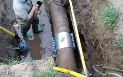 COMENZÓ A RESTABLECERSE EL SERVICIO DE AGUA TRAS UNA REPARACIÓN DEL CAÑO MAESTRO EN GARCÍA SALINAS, ENTRE ARRASTÚA Y PINCÉN