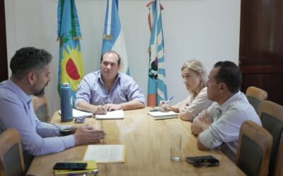 EL INTENDENTE FRANCISCO RECOULAT SE REUNIÓ CON AUTORIDADES DEL CORREO ARGENTINO