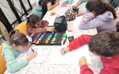 ALUMNOS DE LA ESCUELA MUNICIPAL DE BERUTI PARTICIPARON DE UNA ACTIVIDAD DE ZENTANGLE EN EL MARCO DE LA SEMANA DE LAS ARTES