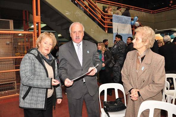 Acto oficial por el Día de la Bandera