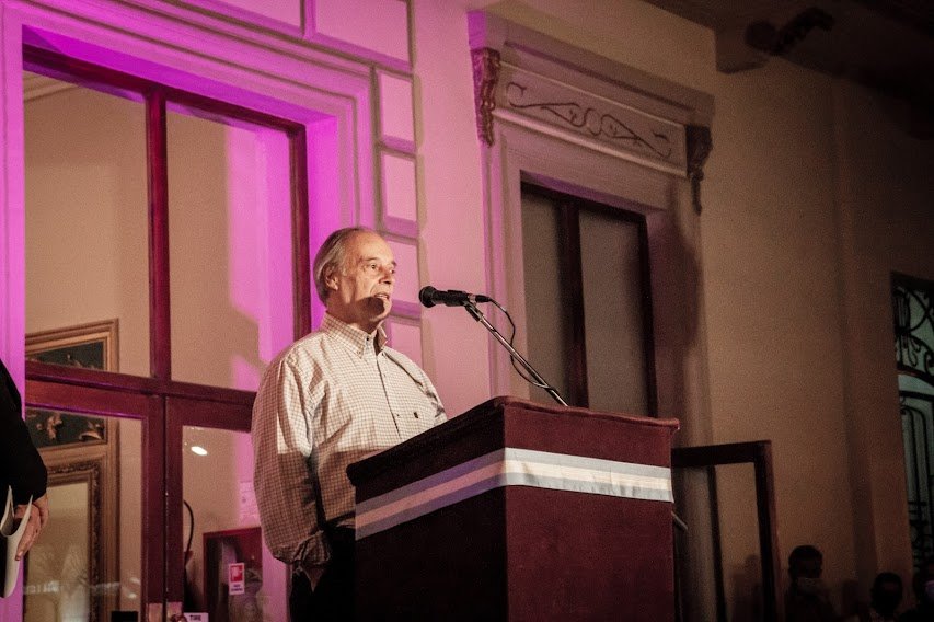 OMAR CORRAL: “ACÁ ESTÁ NUEVAMENTE EL TEATRO CON EL BRILLO QUE NECESITA Y QUE NUNCA TENDRÍA QUE HABER PERDIDO”