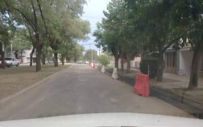 INFRAESTRUCTURA MUNICIPAL REPARA 450 METROS LINEALES DE ASFALTO EN LA CALLE ALSINA, ENTRE URIBURU Y DORREGO