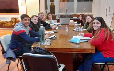 ALUMNOS DE LA TECNICATURA SUPERIOR EN TURISMO TRABAJARON EN EL MUSEO DE LA COMANDANCIA PARA SUS PRÁCTICAS PROFESIONALIZANTES