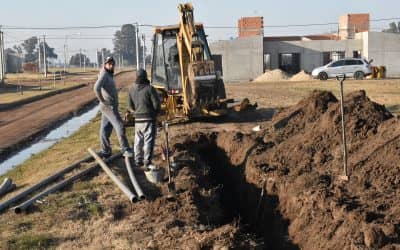 AMPLIACIÓN URBANA: ESTÁ LISTO EL DOBLE CIRCUITO DE AGUA EN LAS DIEZ VIVIENDAS QUE SE CONSTRUYEN SOBRE CALLE MACAYA