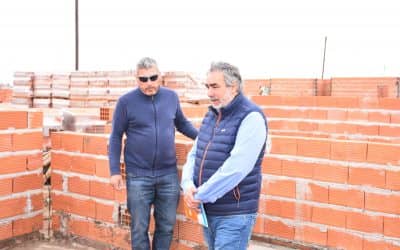 Fernández recorrió la Ampliación Urbana y las obras de viviendas