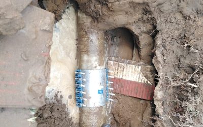 SERVICIOS SANITARIOS REPARÓ ESTA MAÑANA (MIÉRCOLES) LA ROTURA DE UN CAÑO DE AGUA EN LAS CALLES MONFERRAND Y CUELLO