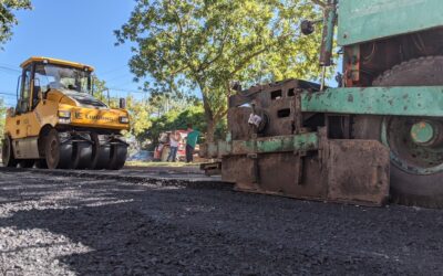 EL MUNICIPIO REALIZA TAREAS DE REPAVIMENTACIÓN EN LA CALLE PRESIDENTE URIBURU, ENTRE GOBERNADOR IRIGOYEN Y PASO