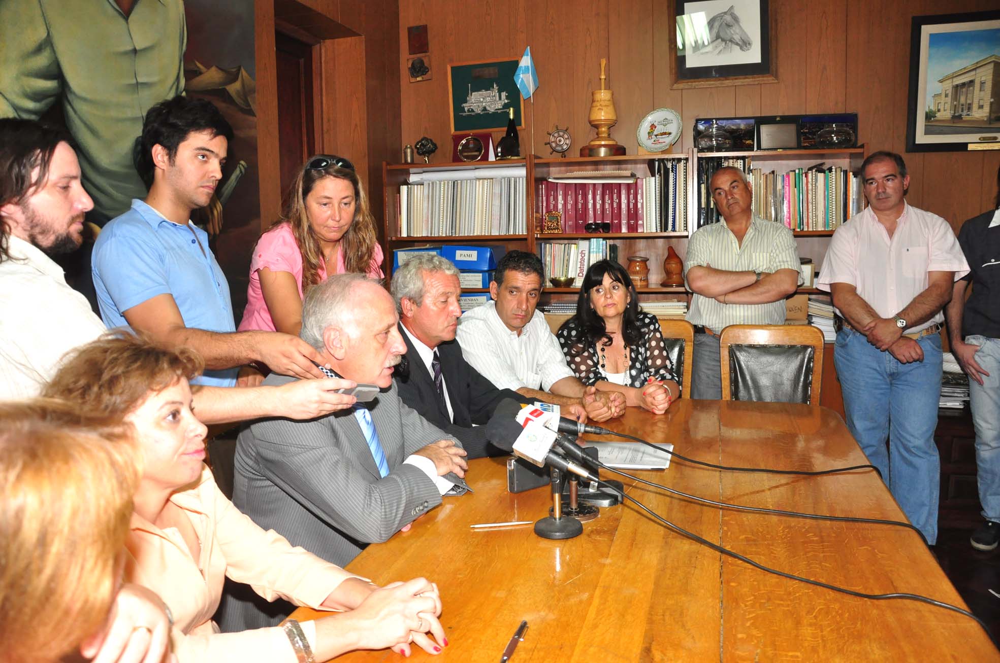 Feito hizo un llamado al trabajo conjunto