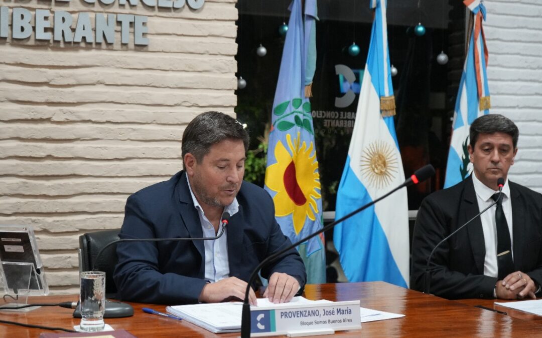 EL INTENDENTE FRANCISCO RECOULAT PARTICIPÓ DEL ACTO DE JURA Y ASUNCIÓN DE LOS CONCEJALES ELECTOS EN LAS ÚLTIMAS ELECCIONES