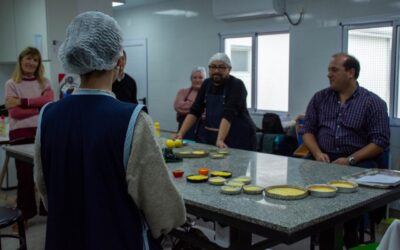 EL NUEVO AULA TALLER DE COCINA DE LA ESCUELA MUNICIPAL FUNCIONA A PLENO EN UN ESPACIO RENOVADO Y CON TODAS LAS COMODIDADES
