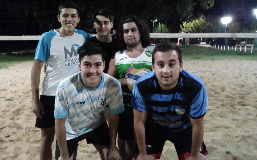 OSVALDITOS SE CONSAGRÓ CAMPEÓN DEL TORNEO DE BEACH VÓLEY MASCULINO EN LAS OLIMPÍADAS DEL REENCUENTRO Y LA JUVENTUD