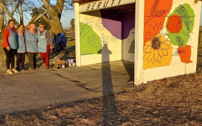 BERUTI: DOCENTES DE LA ESCUELA MUNICIPAL INTERVINIERON LA GARITA DE ACCESO, EN EL MARCO DEL 132º ANIVERSARIO DE LA LOCALIDAD