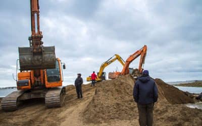 Se colocaron 5 alcantarillas en el Bajo de Sangla y continúan los trabajos en Cuero de Zorro
