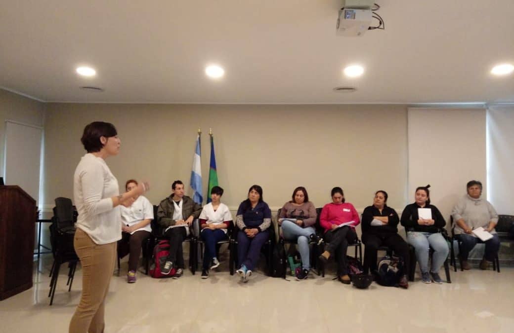 DOS NUEVOS ENCUENTROS EN LA CAPACITACIÓN EN SALUD MENTAL PARA EL PERSONAL DE ENFERMERÍA