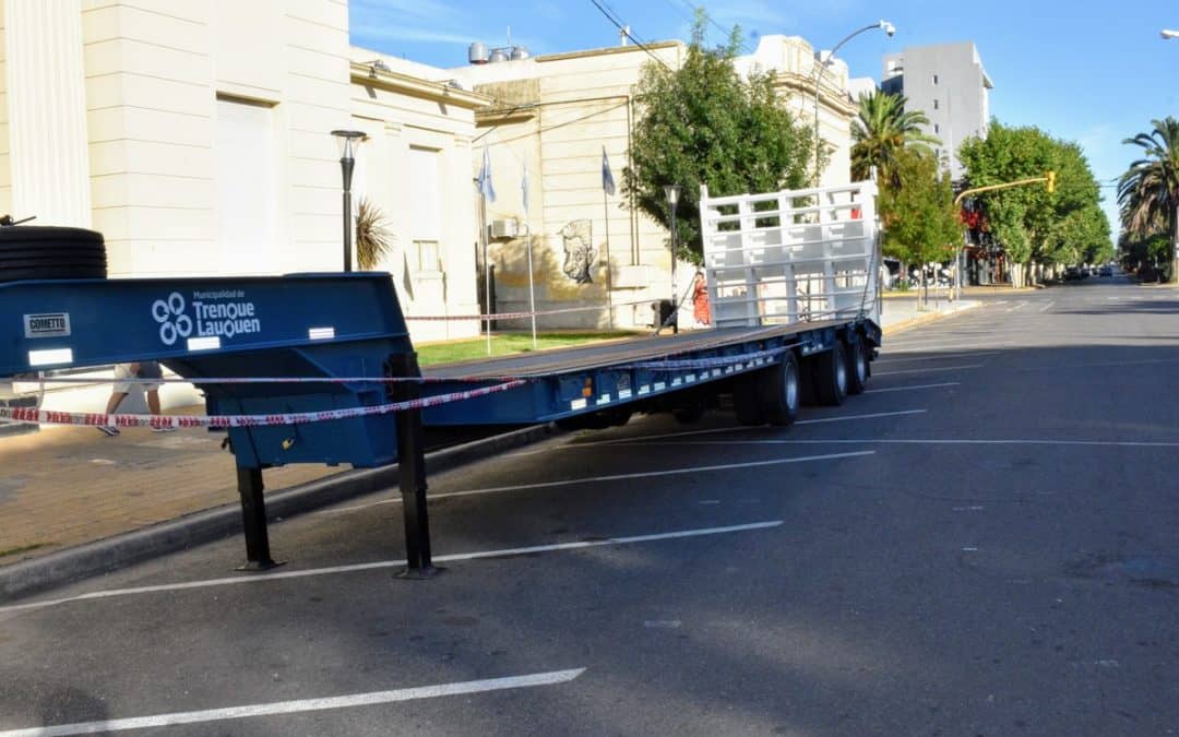 EL MUNICIPIO ADQUIRIÓ UN CARRETÓN PARA EL TRASLADO DE MAQUINAS VIALES