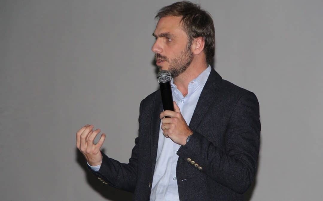 GRAN REPERCUSION TUVO LA CHARLA SOBRE «ANSIEDAD Y DEPRESION EN EL SIGLO XXI» QUE DIO EL LICENCIADO MONGIELLO