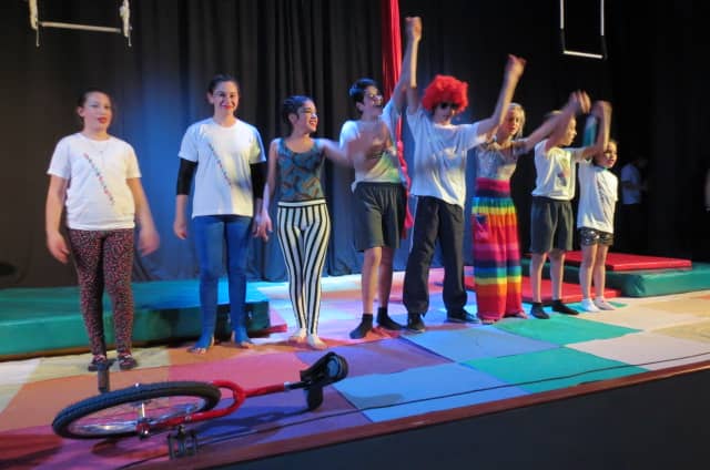 30 de Agosto: Circonectados debutó en la sala Santa Rosa