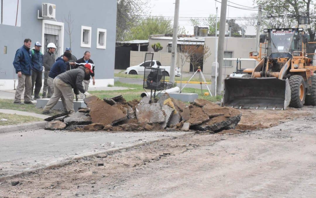 YA ESTA FUNCIONANDO EL BY PASS QUE GARANTIZA EL SERVICIO DE CLOACAS EN EL SECTOR ESTE