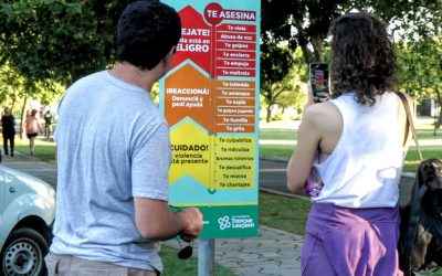 POR EL DÍA INTERNACIONAL DE LA ELIMINACIÓN DE LA VIOLENCIA CONTRA LA MUJER, HUBO CAMINATA, CANCIONES Y SE REFLEXIONÓ SOBRE LA PROBLEMÁTICA