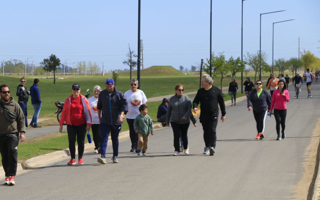 SE REALIZÓ LA CAMINATA POR EL MES DE LA SALUD MENTAL EN LA AMPLIACIÓN URBANA