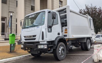 NUEVO CAMIÓN RECOLECTOR DE RESIDUOS: EL MUNICIPIO AVANZA EN UN PLAN DE RENOVACIÓN DEL PARQUE AUTOMOTOR