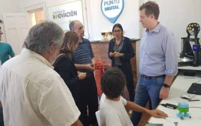 FUNCIONARIOS NACIONALES RECORRIERON JUNTO A FERNANDEZ EL POLO CIENTIFICO TECNOLOGICO