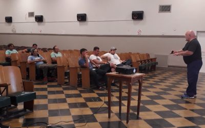 DEFENSA CIVIL DIO A LOS PESCADORES DEL DISTRITO UNA CAPACITACIÓN SOBRE RCP Y PRIMEROS AUXILIOS EN EL CINE LA LUISA, EN BERUTI