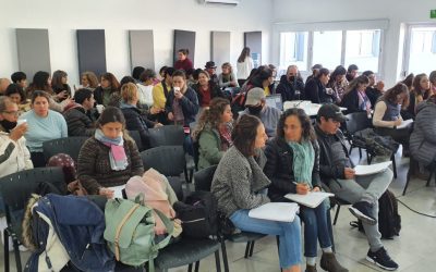“CICLO DE CAPACITACIONES PARA EMPRENDEDORES”: SE REALIZÓ EL PRIMERO DE LOS OCHO ENCUENTROS CON UNA IMPORTANTE PARTICIPACIÓN DE VECINOS/AS