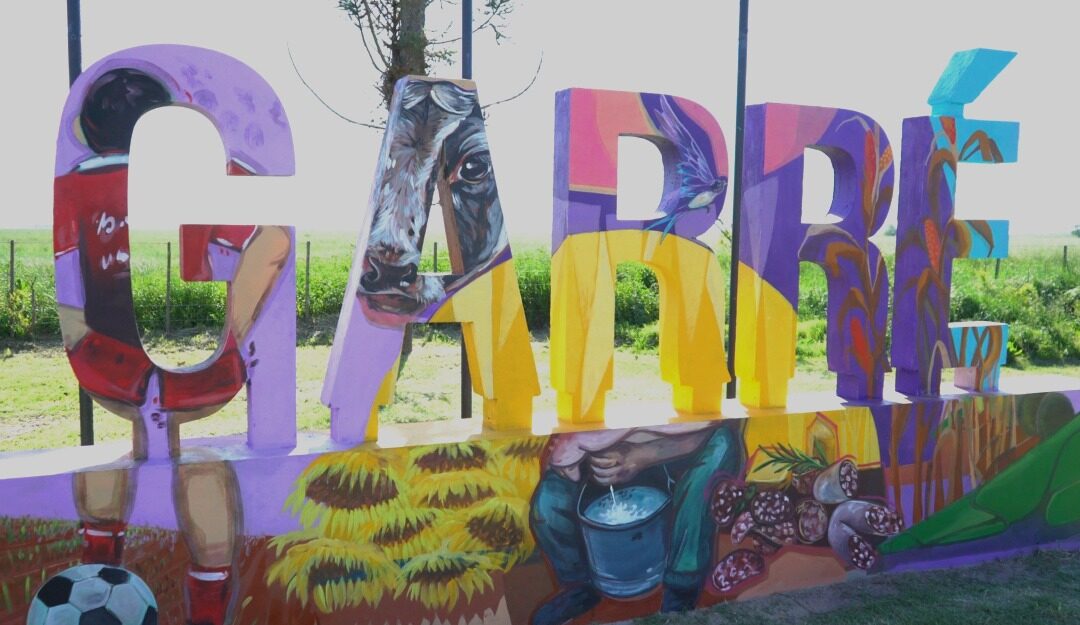 GARRÉ CELEBRÓ SU 114° ANIVERSARIO CON UN EMOTIVO ACTO, RECONOCIMIENTOS Y LA PRESENTACIÓN DE UNA OBRA ARTÍSTICA COMUNITARIA