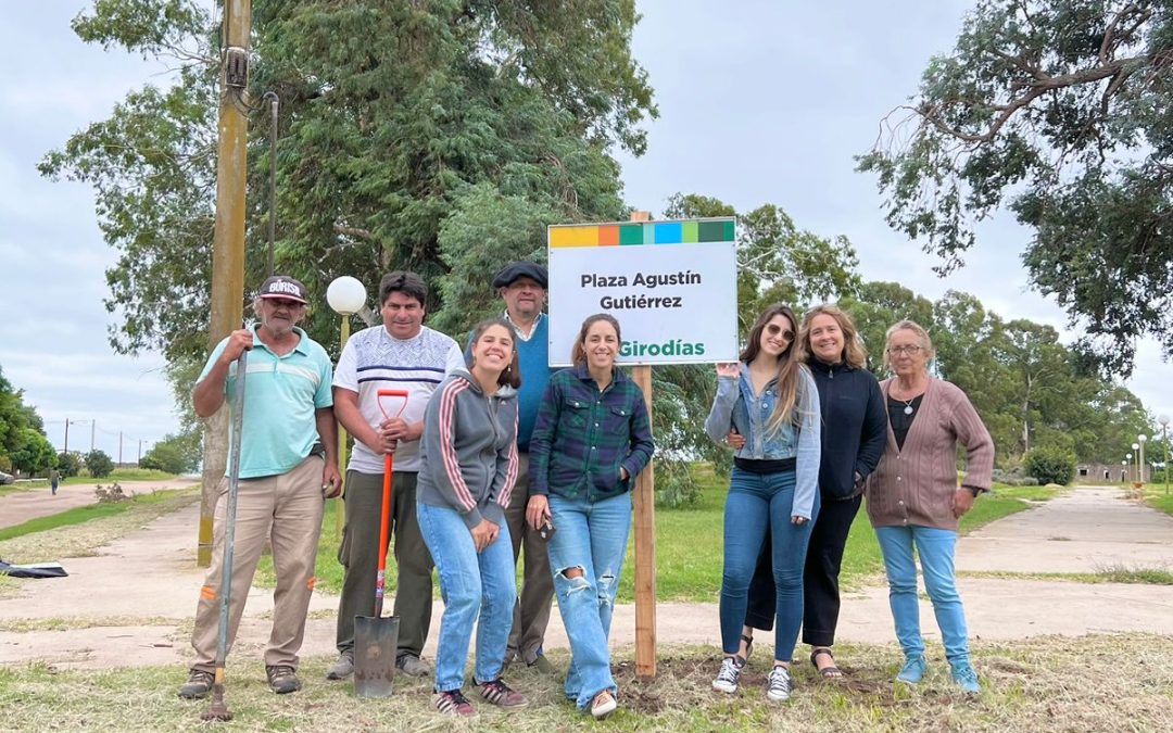 EL MUNICIPIO Y EL GRUPO CRECER COLOCARON HOY (JUEVES) CARTELERÍA EN LA LOCALIDAD DE GIRODÍAS, CON EL OBJETIVO DE POTENCIAR EL TURISMO RURAL