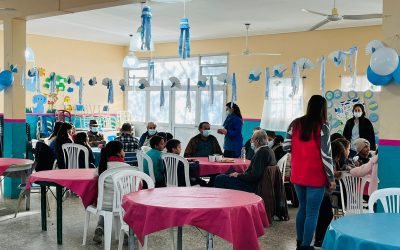JUEGOS, BAILES Y REFRIGERIO COMPARTIDO ENTRE LOS CHICOS/AS DE CASA DEL NIÑO Y RESIDENTES DEL HOGAR MARCELO CASTELLA