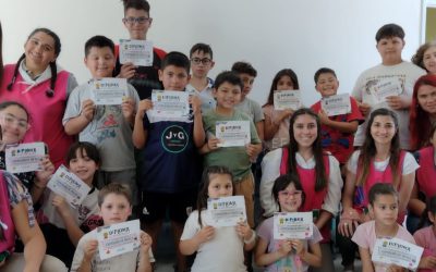 CON UNA EXPOSICIÓN DE MATES RECICLADOS, TORTAS FRITAS Y EMPANADAS, EL DÍA DE LA TRADICIÓN TAMBIÉN SE FESTEJÓ EN CASA DEL NIÑO