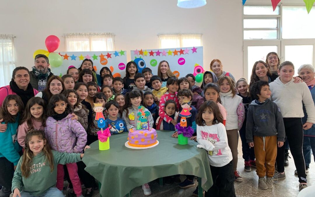 EN CASA DEL NIÑO SE FESTEJARON LOS CUMPLEAÑOS DEL MES DE MAYO CON JUEGOS, COSAS RICAS Y EL ACOMPAÑAMIENTO DE LAS FAMILIAS