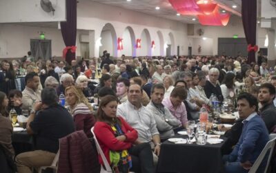 EL INTENDENTE PARTICIPÓ DE LA CELEBRACIÓN POR EL 80º ANIVERSARIO DE BOMBEROS VOLUNTARIOS DE TRENQUE LAUQUEN