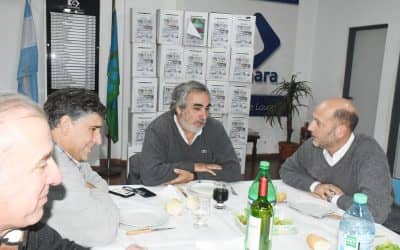 Fernández con agenda productiva: asistió a una cena de trabajo en la Cámara