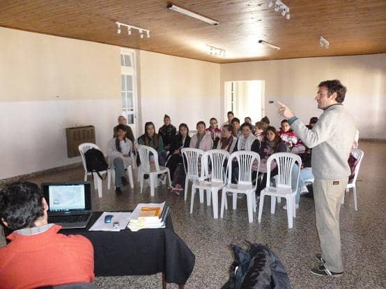 Martorano y Rabasa ofrecieron una charla en 30 de Agosto