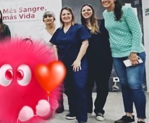 EL EQUIPO DE HEMOTERAPIA DEL HOSPITAL ORELLANA DIO UNA CHARLA EN EL COLEGIO LOS MÉDANOS, PARA PROMOCIONAR LA PRÓXIMA COLECTA ANUAL DE SANGRE