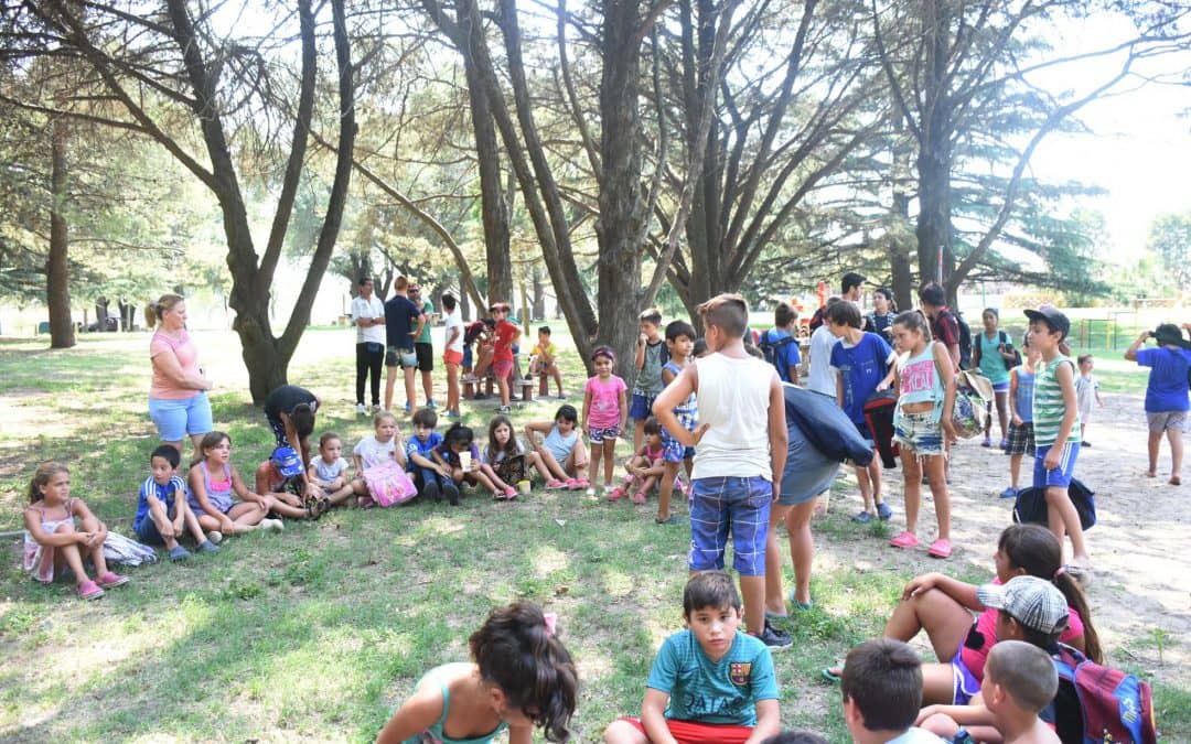 Funcionarios municipales participaron del cierre de las escuelas de verano