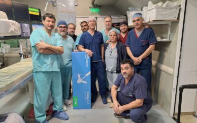 EN EL HOSPITAL MUNICIPAL SE PRACTICÓ UNA INTERVENCIÓN CARDÍACA POCO FRECUENTE EN EL PAÍS MEDIANTE UN INNOVADOR SISTEMA DE REPARACIÓN ENDOVASCULAR
