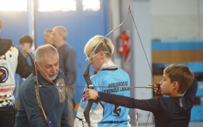 SE REALIZÓ LA CLÍNICA DE ARQUERÍA CON EL ENTRENADOR DE LA SELECCIÓN NACIONAL: IMPORTANTE PRESENCIA DE DEPORTISTAS DE UNA AMPLIA REGIÓN