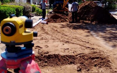 SERVICIOS SANITARIOS DEL MUNICIPIO REALIZA TRABAJOS DE RECAMBIO DE CAÑERÍAS DE CLOACAS EN ORELLANA, ENTRE AGUSTÍN ÁLVAREZ Y LAVALLE