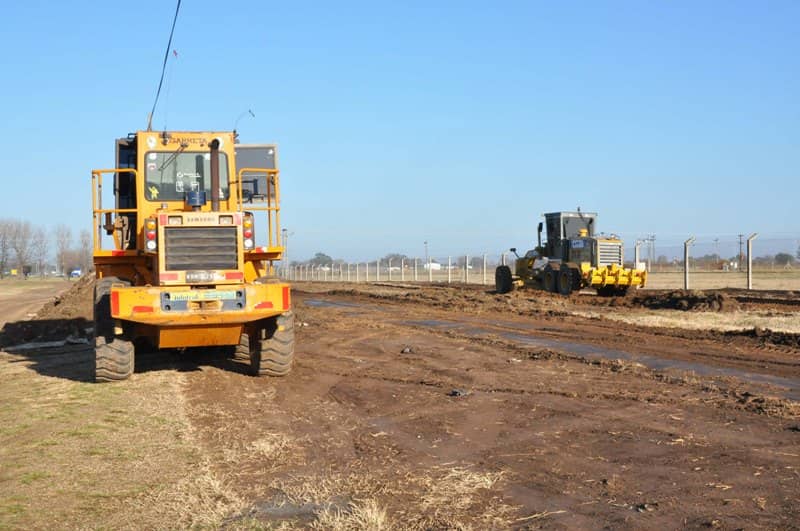 Calle colectora hacia el Parque Industrial